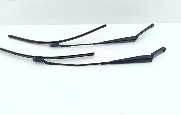 Volkswagen Atlas Front wiper blade arm 3CN955405A 3CN955406A