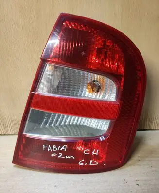 Skoda Fabia Mk1 (6Y) Rear/tail lights 6Y6945096B 6Y6945116