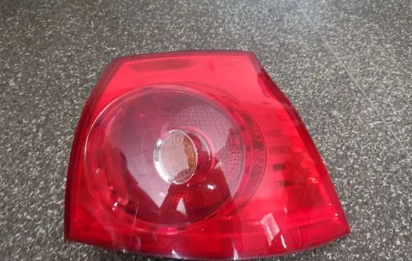 Volkswagen Golf V Rear/tail lights