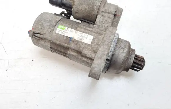 Volkswagen Caddy Starter motor 0AM911023L