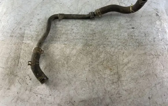 Mitsubishi Pajero Sport I Engine coolant pipe/hose