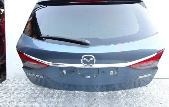 Mazda 6 Truck tailgate 