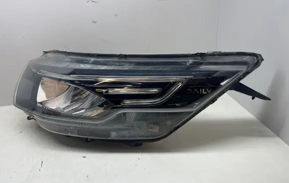 Iveco Daily 6th gen Headlight/headlamp 05802711800