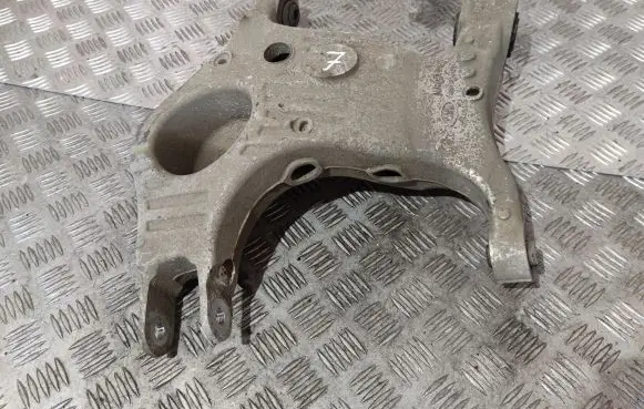 Jaguar E-Pace Rear upper control arm/wishbone 1140LH