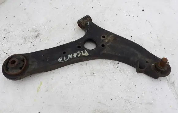 KIA Picanto Front lower control arm/wishbone