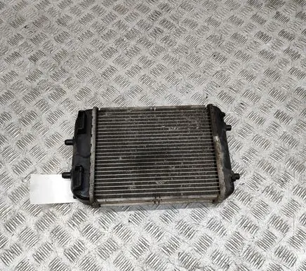 Audi RS5 Coolant radiator 8K0121212C