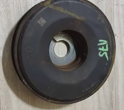 Dacia Duster II Crankshaft pulley 123036715R