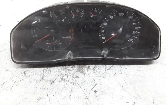 Audi A4 S4 B5 8D Speedometer (instrument cluster) 110208870