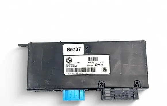 BMW 5 F10 F11 Gateway control module 9267514 61359267514 61359284420