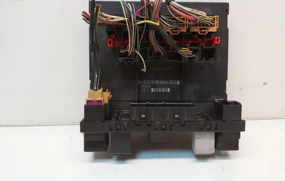 Volkswagen PASSAT B6 Comfort/convenience module 3C8937049E