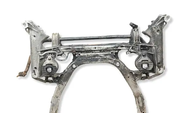 BMW 5 E60 E61 Front subframe 6759461