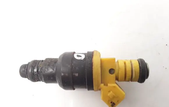 Fuel injector