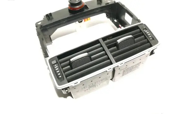 Rear air vent grill