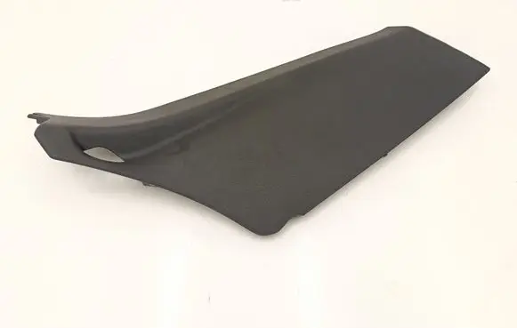 BMW 2 F46 (D) pillar trim (bottom) 7323666