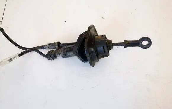Ford Mondeo MK IV Clutch master cylinder 