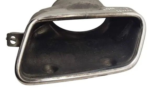 Mercedes-Benz E C207 W207 Muffler trim 