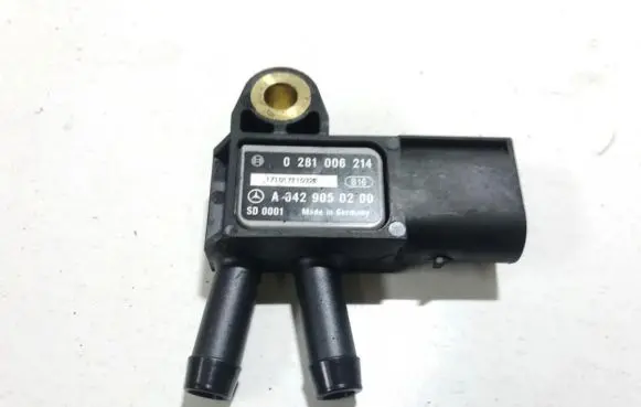 Mercedes-Benz E W212 Air pressure sensor 0281006214 0429050200