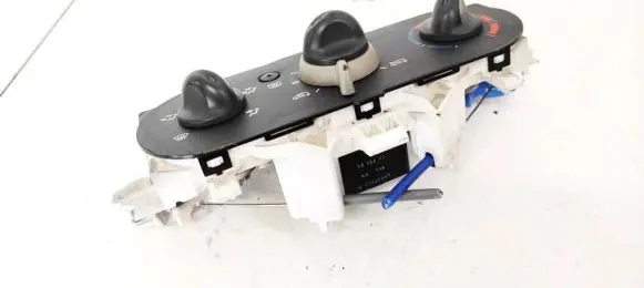 Renault Twingo II Climate control unit