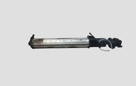 Ford C-MAX II Headlight washer spray nozzle 308457