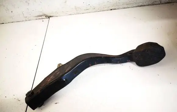 Audi A4 S4 B5 8D Brake pedal 8d1721140