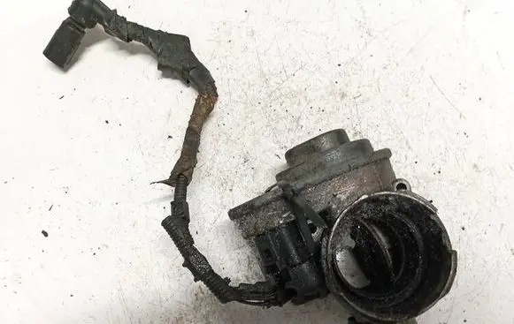 Audi A3 S3 8P Throttle valve 038128063G