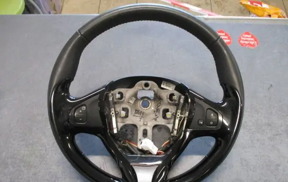 Renault Captur Steering wheel 484006599R