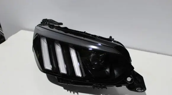 Peugeot 2008 II Headlight/headlamp 9841641980