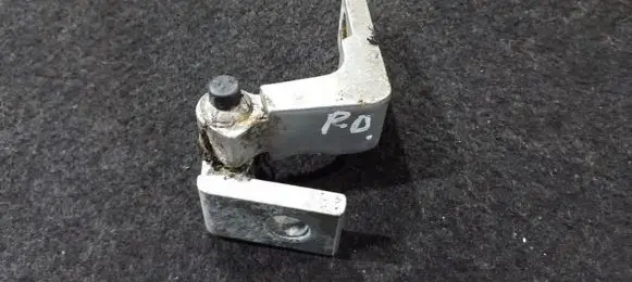 Seat Toledo II (1M) Front door upper hinge 1j0831402a