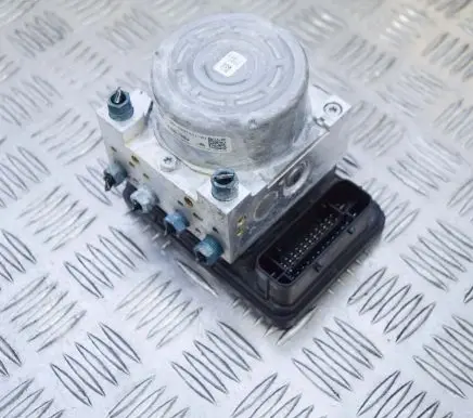BMW 1 F20 F21 ABS Pump 6891612 6891611