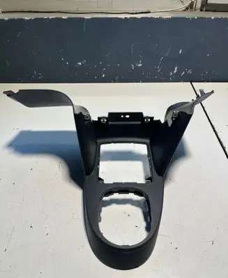 Volkswagen Touran II Center console 1T1863475