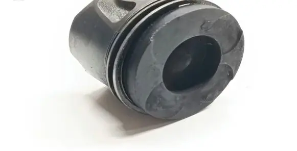 Jeep Grand Cherokee Piston 9R18376