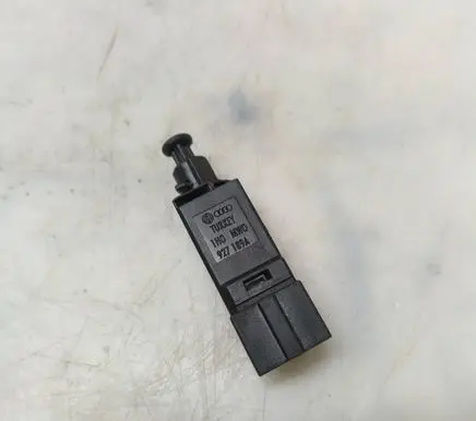 Volkswagen Golf III Brake pedal sensor switch 1H0927189A