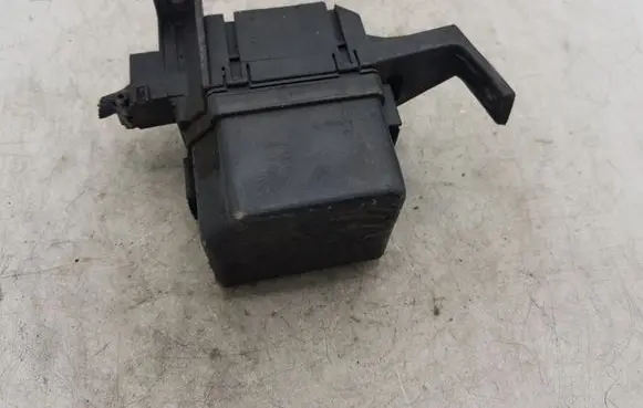 Nissan X-Trail T30 Fuse module NOCODE