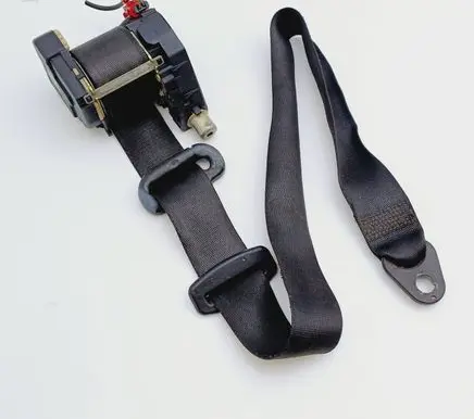 Front seatbelt