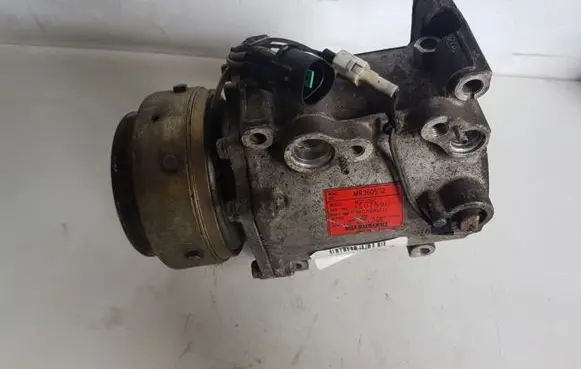 Mitsubishi Montero Air conditioning (A/C) compressor (pump) MR360532 MSC105C