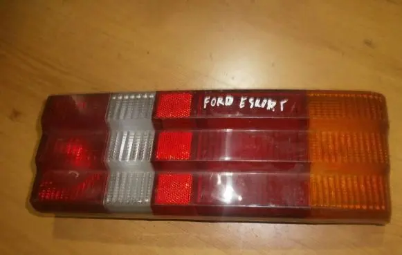 Ford Escort Rear/tail lights 81ag13a602 013369