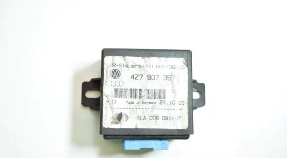 Audi A4 S4 B6 8E 8H Light module LCM 4Z7907357