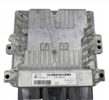 Ford Focus Engine control unit/module AV6112A650AGA