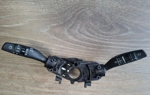 KIA Niro Indicator stalk 93404Q4960