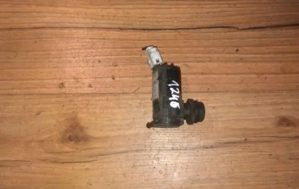 Daewoo Nubira Windscreen/windshield washer pump 