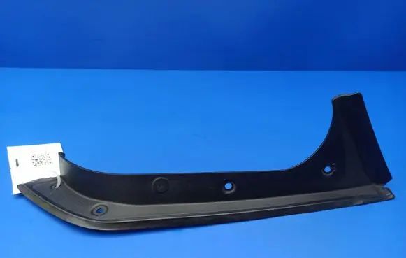 Mercedes-Benz E C207 W207 Rear light trim A2076930233