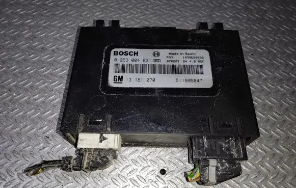 Opel Zafira B Parking PDC control unit/module 0263004031 13181070