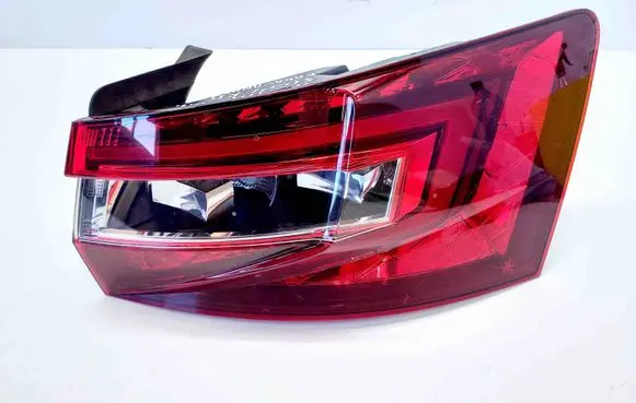 Skoda Superb B8 (3V) Rear/tail lights 3V9945208 3V9945712