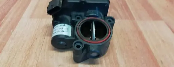 Renault Espace V (RFC) Throttle valve 161A09278R A2C84198000 A2C84198300