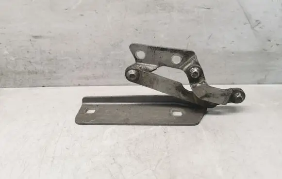 Mercedes-Benz A W168 Tailgate/trunk/boot hinge