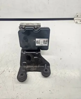 Chrysler Pacifica ABS Pump P68352226AA TYA054821827