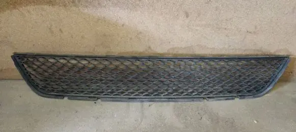 KIA Sportage Front bumper lower grill