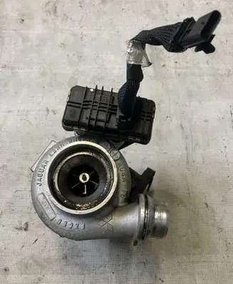 Land Rover Range Rover Velar Turbo G4D36K682AH 6NW01043027