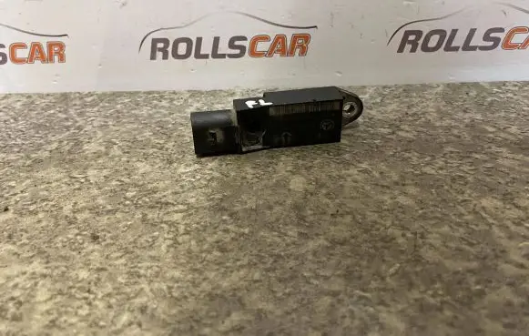 Mercedes-Benz E W211 Airbag deployment crash/impact sensor A0028202726 25571203A