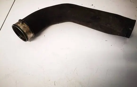 Jeep Grand Cherokee (WK) Intercooler hose/pipe 55037961AA